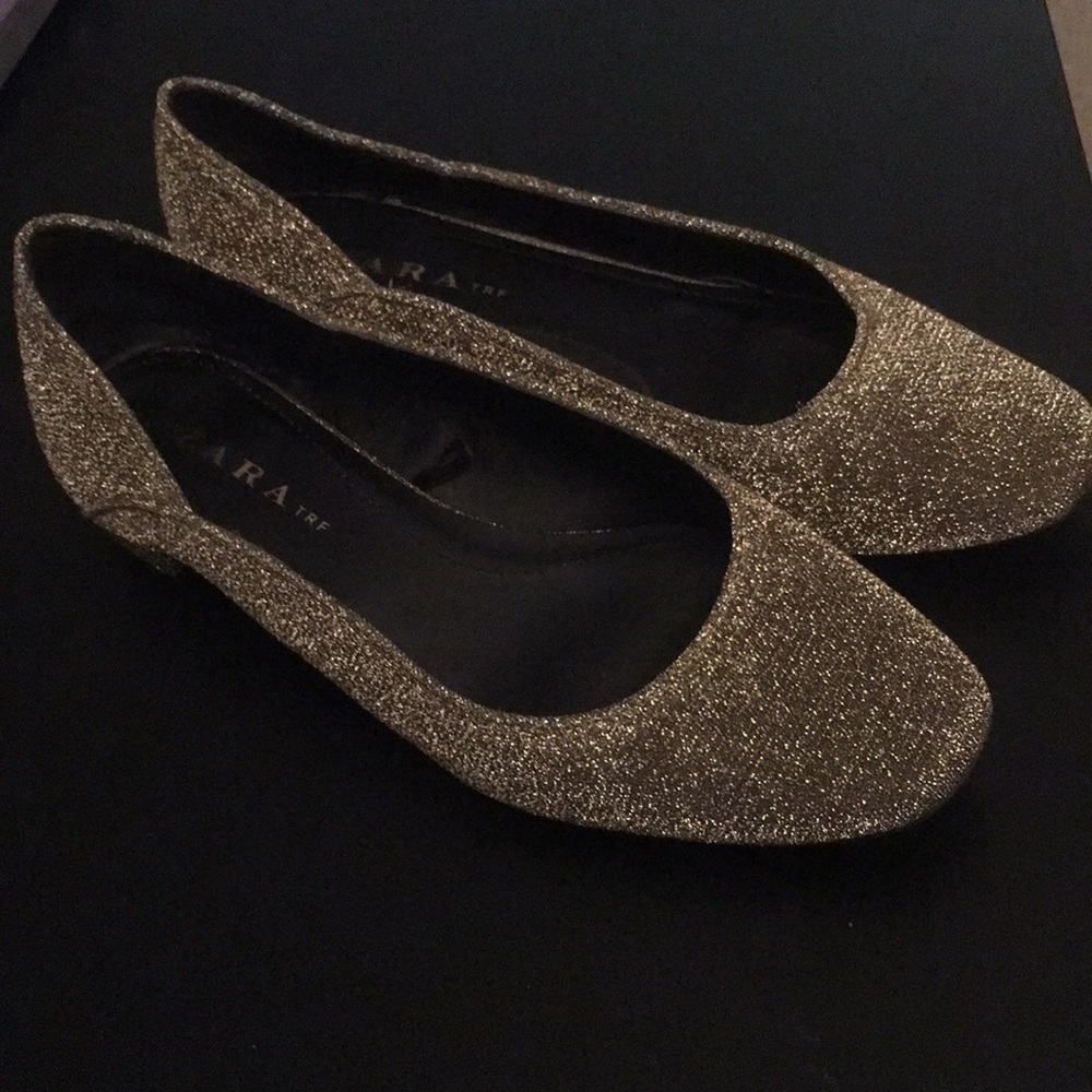 Zara flats